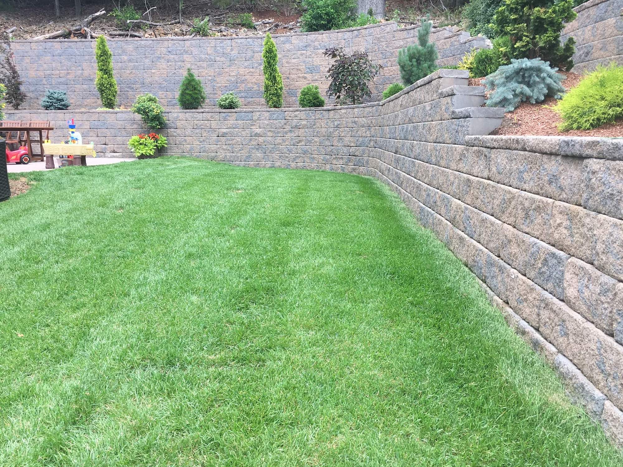 Retaining Walls Landscaping for Homes